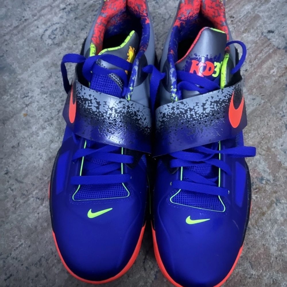 99% Lime new Nike Nerf KD men’s sneakers size-12 retail @ $240+